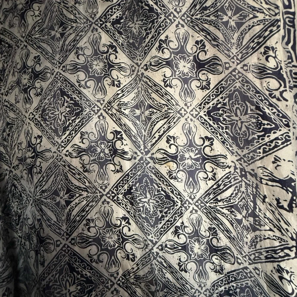 Extra large lightweight‎ silver navy paisley print shawl scarf fringe 43” x 68”
